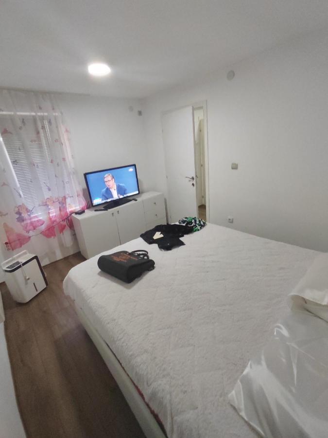 Bilja'S House Apartment Ni Екстериор снимка